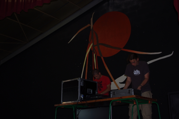 Image redimension&eacute;e IMGP1011.JPG 